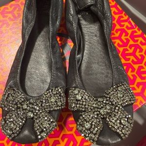 Fun Tory Burch Black Slip on Flat- Size 8.5